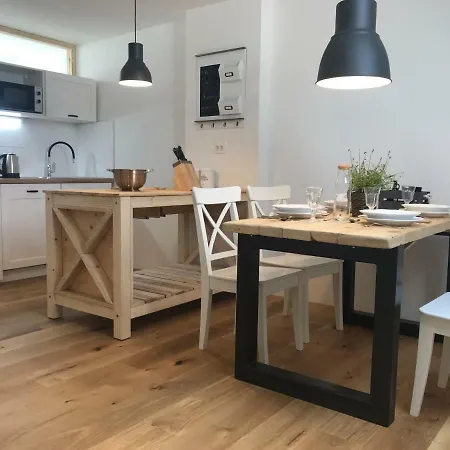 House Apartment *
