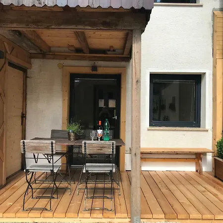 House Apartment *
